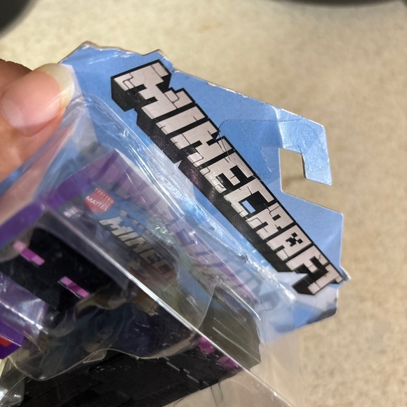 Mattel Minecraft Comic Maker Action Figure - ENDERMAN - Picture 4 of 6